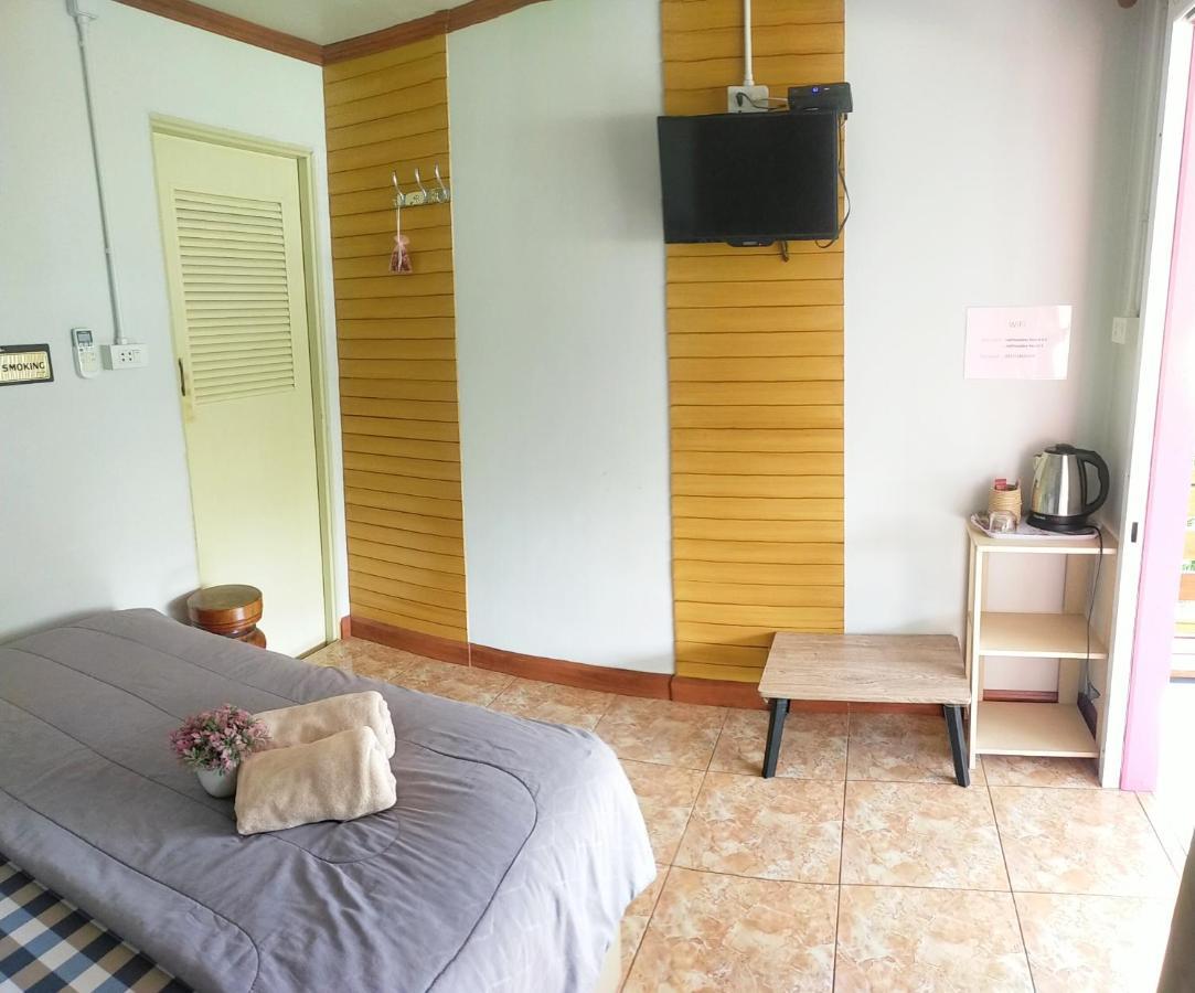 ณัฐวดี รีสอร์ท Don Sak Exterior photo